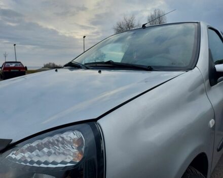 Серый Рено Clio Symbol, объемом двигателя 1.4 л и пробегом 283 тыс. км за 3300 $, фото 5 на Automoto.ua