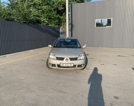 Серый Рено Clio Symbol, объемом двигателя 1.4 л и пробегом 360 тыс. км за 3700 $, фото 1 на Automoto.ua