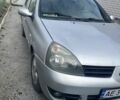 Рено Clio Symbol 2006 в Павлограде на Automoto.ua Серый Рено Clio Symbol, объемом двигателя 1.4 л и пробегом 136 тыс. км за 3400 $, фото 1 на Automoto.ua