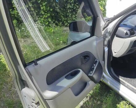 Сірий Рено Clio Symbol, об'ємом двигуна 1.4 л та пробігом 243 тис. км за 3900 $, фото 3 на Automoto.ua