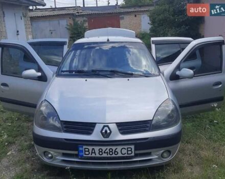 Сірий Рено Clio Symbol, об'ємом двигуна 1.4 л та пробігом 243 тис. км за 3900 $, фото 9 на Automoto.ua