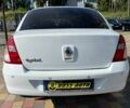 Серый Рено Clio Symbol, объемом двигателя 1.4 л и пробегом 291 тыс. км за 3999 $, фото 5 на Automoto.ua