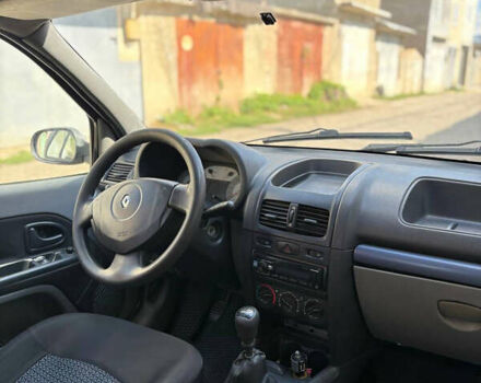 Сірий Рено Clio Symbol, об'ємом двигуна 1.39 л та пробігом 265 тис. км за 3500 $, фото 9 на Automoto.ua