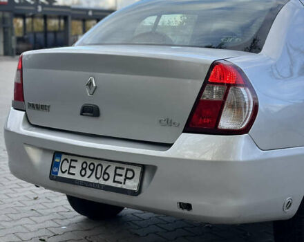 Серый Рено Clio Symbol, объемом двигателя 1.4 л и пробегом 267 тыс. км за 2950 $, фото 9 на Automoto.ua