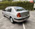 Серый Рено Clio Symbol, объемом двигателя 1.4 л и пробегом 51 тыс. км за 5250 $, фото 7 на Automoto.ua