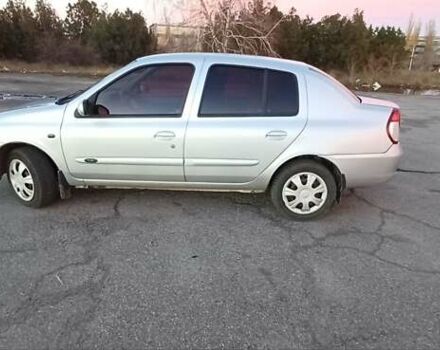 Серый Рено Clio Symbol, объемом двигателя 1.39 л и пробегом 338 тыс. км за 2600 $, фото 3 на Automoto.ua