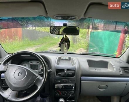 Серый Рено Clio Symbol, объемом двигателя 1.4 л и пробегом 234 тыс. км за 2800 $, фото 4 на Automoto.ua