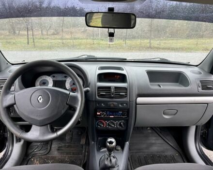 Серый Рено Clio Symbol, объемом двигателя 1.4 л и пробегом 75 тыс. км за 3950 $, фото 20 на Automoto.ua