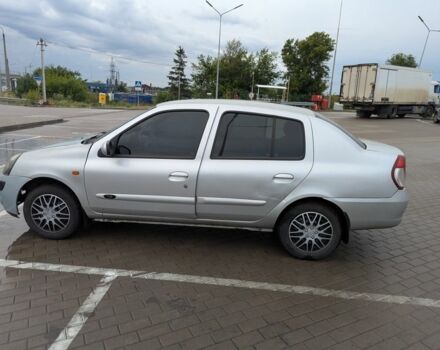 Серый Рено Clio Symbol, объемом двигателя 1.4 л и пробегом 261 тыс. км за 2500 $, фото 3 на Automoto.ua