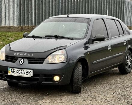 Серый Рено Clio Symbol, объемом двигателя 1.4 л и пробегом 75 тыс. км за 3950 $, фото 4 на Automoto.ua