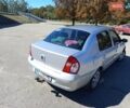 Серый Рено Clio Symbol, объемом двигателя 1.4 л и пробегом 246 тыс. км за 3700 $, фото 3 на Automoto.ua