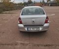 Серый Рено Clio Symbol, объемом двигателя 1.4 л и пробегом 195 тыс. км за 3000 $, фото 3 на Automoto.ua
