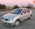 Серый Рено Clio Symbol, объемом двигателя 1.39 л и пробегом 338 тыс. км за 2600 $, фото 1 на Automoto.ua