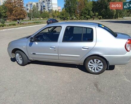Серый Рено Clio Symbol, объемом двигателя 1.4 л и пробегом 246 тыс. км за 3700 $, фото 7 на Automoto.ua