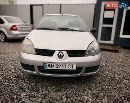 Серый Рено Clio Symbol, объемом двигателя 1.4 л и пробегом 200 тыс. км за 2300 $, фото 6 на Automoto.ua