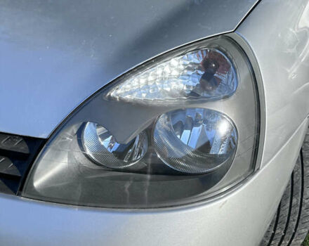 Серый Рено Clio Symbol, объемом двигателя 1.39 л и пробегом 240 тыс. км за 3500 $, фото 6 на Automoto.ua