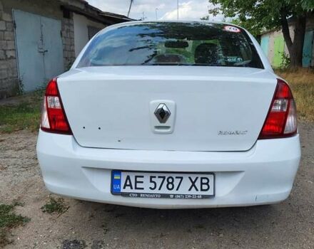 Серый Рено Clio Symbol, объемом двигателя 1.4 л и пробегом 230 тыс. км за 2900 $, фото 3 на Automoto.ua