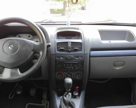 Сірий Рено Clio Symbol, об'ємом двигуна 1.4 л та пробігом 206 тис. км за 4150 $, фото 4 на Automoto.ua