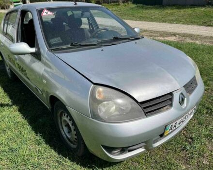 Сірий Рено Clio Symbol, об'ємом двигуна 1.4 л та пробігом 162 тис. км за 2491 $, фото 2 на Automoto.ua