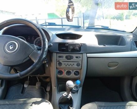 Сірий Рено Clio Symbol, об'ємом двигуна 1.4 л та пробігом 348 тис. км за 3400 $, фото 21 на Automoto.ua