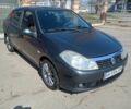 Серый Рено Clio Symbol, объемом двигателя 1.4 л и пробегом 187 тыс. км за 3450 $, фото 1 на Automoto.ua