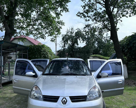 Серый Рено Clio Symbol, объемом двигателя 1.39 л и пробегом 240 тыс. км за 3500 $, фото 41 на Automoto.ua