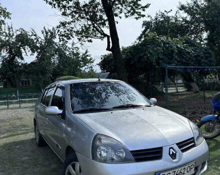 Серый Рено Clio Symbol, объемом двигателя 1.39 л и пробегом 240 тыс. км за 3500 $, фото 8 на Automoto.ua