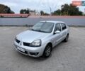 Серый Рено Clio Symbol, объемом двигателя 1.4 л и пробегом 178 тыс. км за 3550 $, фото 1 на Automoto.ua