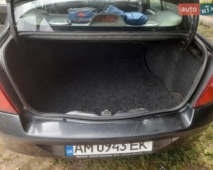 Сірий Рено Clio Symbol, об'ємом двигуна 1.4 л та пробігом 195 тис. км за 3350 $, фото 5 на Automoto.ua