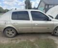 Серый Рено Clio Symbol, объемом двигателя 1.4 л и пробегом 300 тыс. км за 2005 $, фото 1 на Automoto.ua