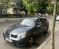Серый Рено Clio Symbol, объемом двигателя 1.4 л и пробегом 140 тыс. км за 2000 $, фото 1 на Automoto.ua