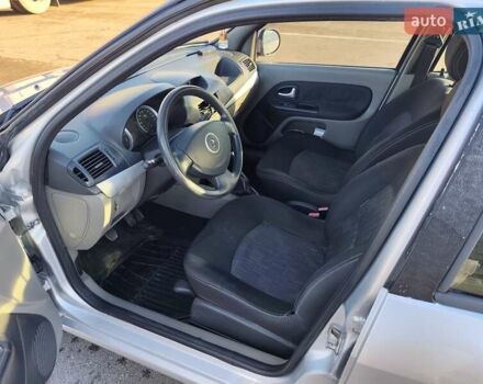 Сірий Рено Clio Symbol, об'ємом двигуна 1.4 л та пробігом 229 тис. км за 4900 $, фото 9 на Automoto.ua