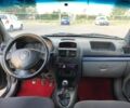 Серый Рено Clio Symbol, объемом двигателя 1.4 л и пробегом 231 тыс. км за 2499 $, фото 1 на Automoto.ua