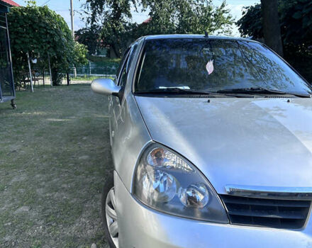 Серый Рено Clio Symbol, объемом двигателя 1.39 л и пробегом 240 тыс. км за 3500 $, фото 3 на Automoto.ua