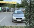 Серый Рено Clio Symbol, объемом двигателя 1.4 л и пробегом 220 тыс. км за 3750 $, фото 1 на Automoto.ua