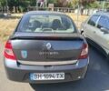 Серый Рено Clio Symbol, объемом двигателя 1.39 л и пробегом 196 тыс. км за 2600 $, фото 4 на Automoto.ua
