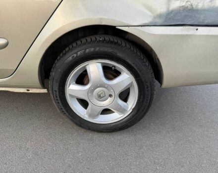 Серый Рено Clio Symbol, объемом двигателя 1.4 л и пробегом 127 тыс. км за 3499 $, фото 5 на Automoto.ua