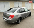 Серый Рено Clio Symbol, объемом двигателя 1.4 л и пробегом 265 тыс. км за 2000 $, фото 2 на Automoto.ua