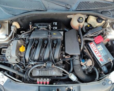 Сірий Рено Clio Symbol, об'ємом двигуна 1.4 л та пробігом 206 тис. км за 4150 $, фото 8 на Automoto.ua