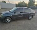 Серый Рено Clio Symbol, объемом двигателя 1.4 л и пробегом 164 тыс. км за 4000 $, фото 1 на Automoto.ua