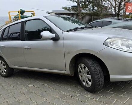 Серый Рено Clio Symbol, объемом двигателя 1.39 л и пробегом 169 тыс. км за 4718 $, фото 3 на Automoto.ua