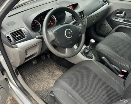 Сірий Рено Clio Symbol, об'ємом двигуна 1.4 л та пробігом 202 тис. км за 4400 $, фото 6 на Automoto.ua