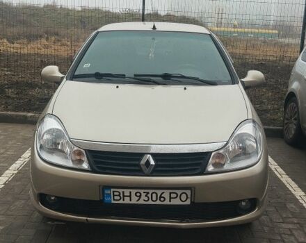 Серый Рено Clio Symbol, объемом двигателя 0 л и пробегом 180 тыс. км за 3900 $, фото 1 на Automoto.ua