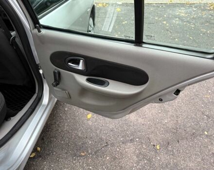 Сірий Рено Clio Symbol, об'ємом двигуна 1.4 л та пробігом 290 тис. км за 3300 $, фото 11 на Automoto.ua