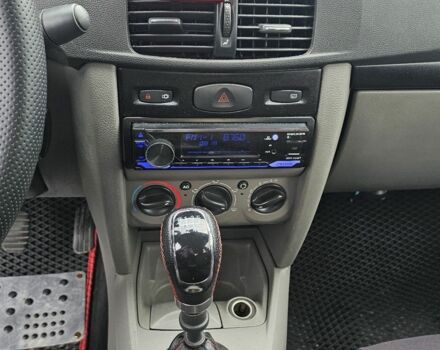 Серый Рено Clio Symbol, объемом двигателя 1.4 л и пробегом 260 тыс. км за 4800 $, фото 9 на Automoto.ua
