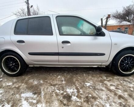 Серый Рено Clio Symbol, объемом двигателя 1.4 л и пробегом 280 тыс. км за 4500 $, фото 2 на Automoto.ua