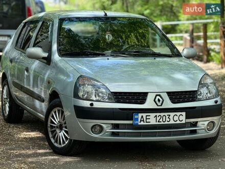 Серый Рено Clio Symbol, объемом двигателя 1.4 л и пробегом 250 тыс. км за 2350 $, фото 1 на Automoto.ua