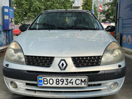 Рено Clio Symbol 2003 в Черткове на Automoto.ua Серый Рено Clio Symbol, объемом двигателя 1.4 л и пробегом 300 тыс. км за 2600 $, фото 1 на Automoto.ua