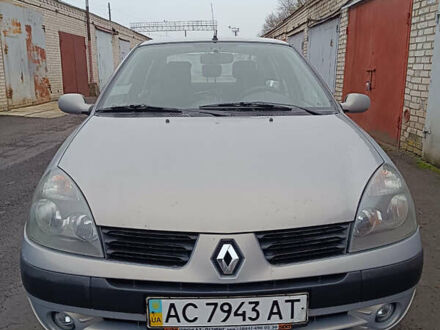 Рено Clio Symbol 2005 в Луцке на Automoto.ua Серый Рено Clio Symbol, объемом двигателя 1.39 л и пробегом 250 тыс. км за 2950 $, фото 1 на Automoto.ua