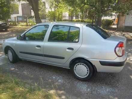 Серый Рено Clio Symbol, объемом двигателя 1.4 л и пробегом 300 тыс. км за 3500 $, фото 1 на Automoto.ua